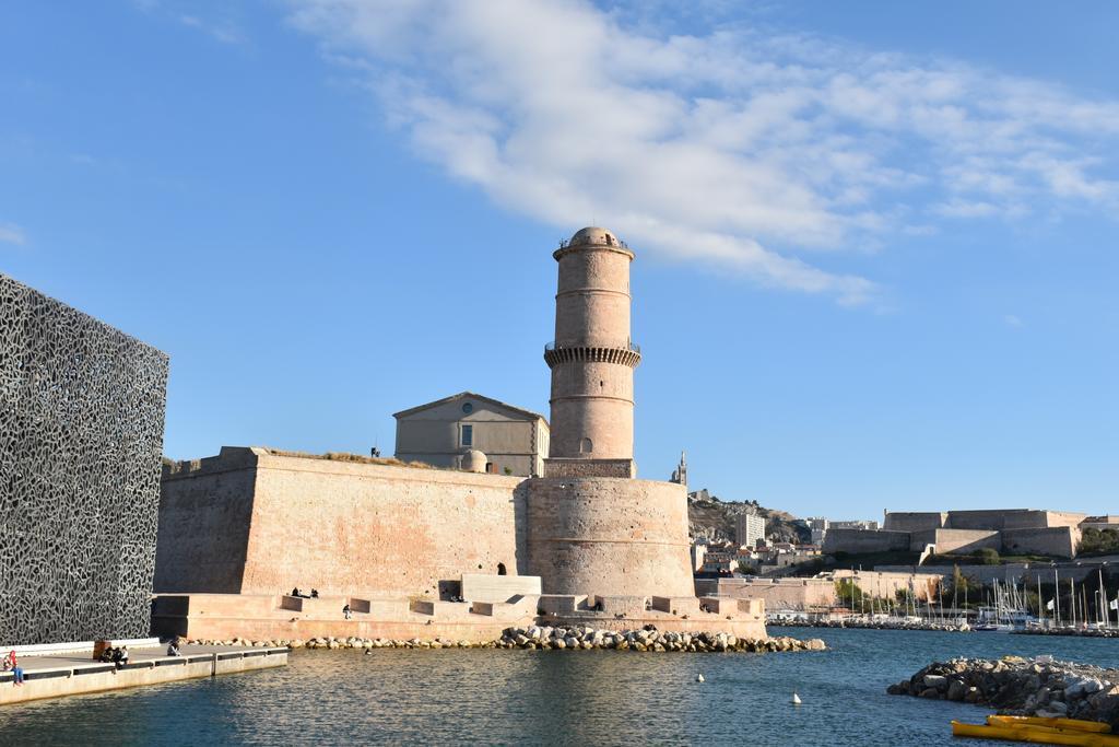 Sous Le Clocher مارسيليا المظهر الخارجي الصورة